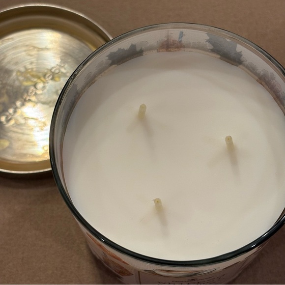 Goose Creek Whipped Caramel Espresso 3 Wick Candle New - Picture 2 of 3